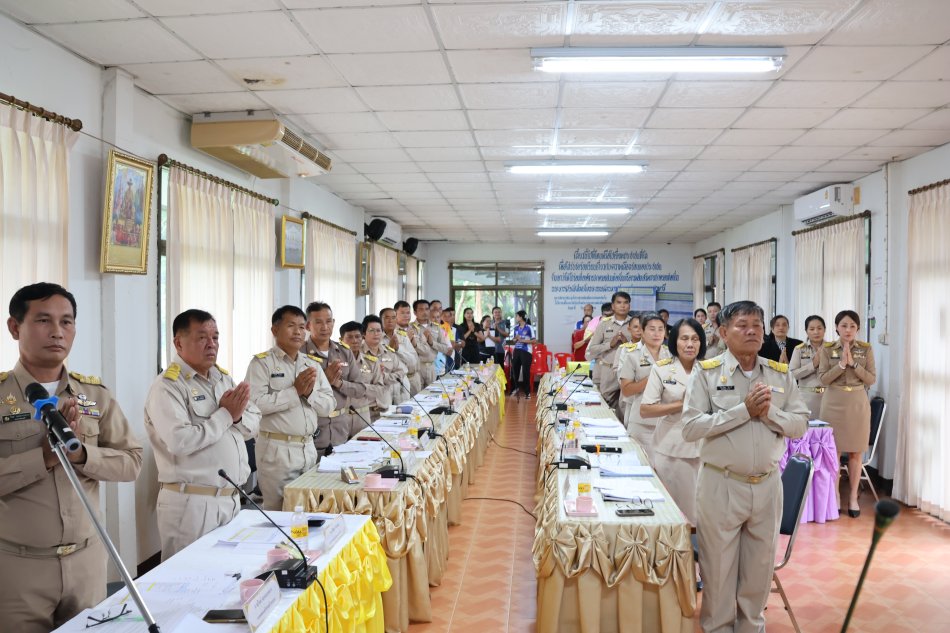 ประชุมสภาเทศบาลตำบลสร้างนางขาว สมัยวิสามัญ สมัยที่ ๓ ครั้งที่ ๑ ประจำปี พ.ศ. ๒๕๖๙
